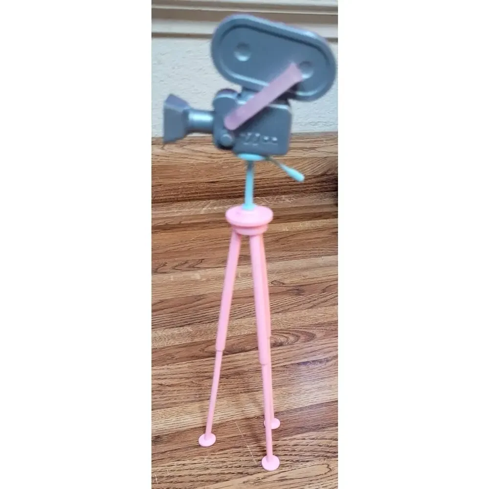 Mattel Barbie Movie Star Teresa 2003 Camera Tripod Clapper Board Accessory